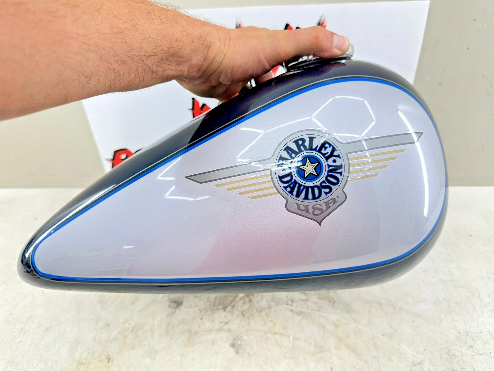 2002 HARLEY SOFTAIL OEM HD EFI Gas Fuel Tank Nice Paint