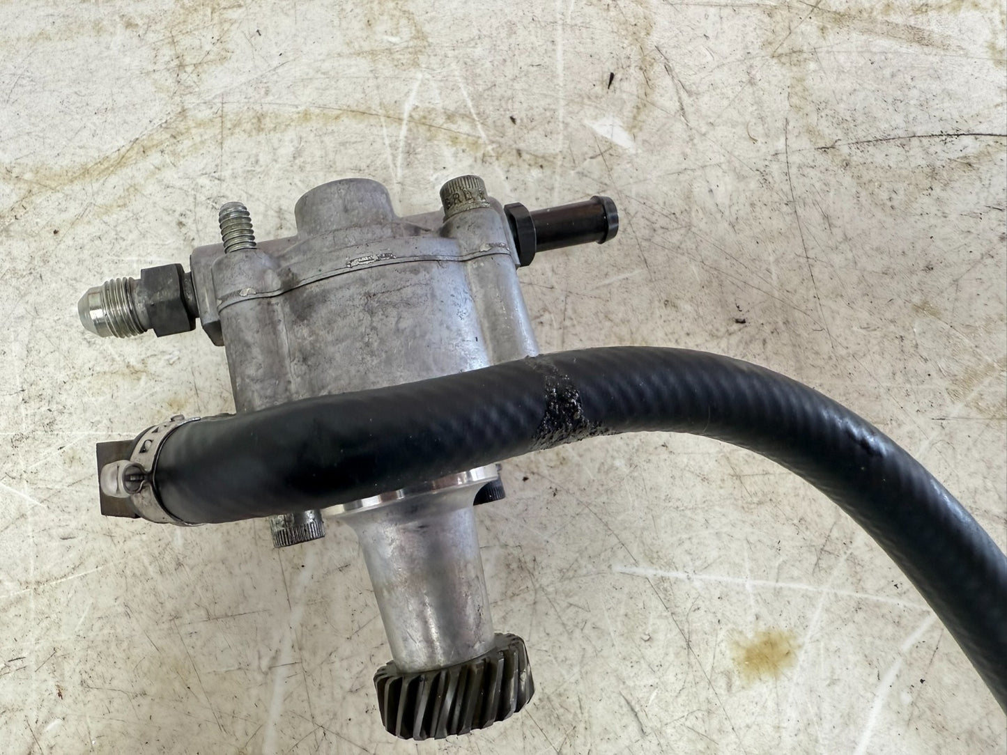 1997 Harley Davidson Sportster Engine Oil Pump Hose