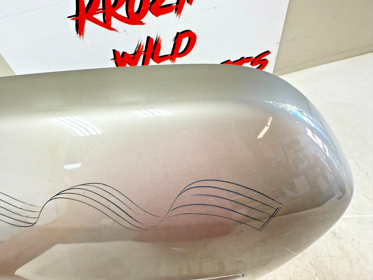 2002 Honda Goldwing GL1800 OEM Right Side Saddlebag Lid Door