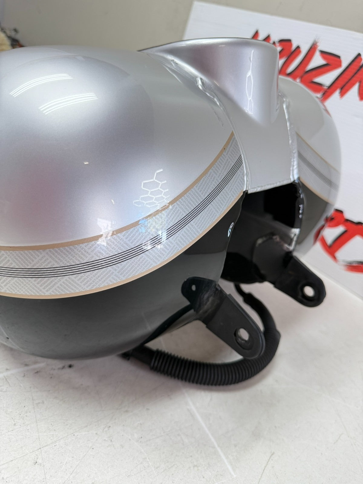 2003 HARLEY ELECTRA GLIDE Gas Fuel Tank Petrol w/ Badges 100th Anniversary