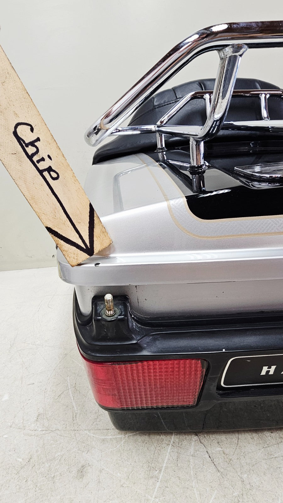 2003 HARLEY ELECTRA GLIDE Trunk Tour Pack Top Box Silver Black 100 Anniversary