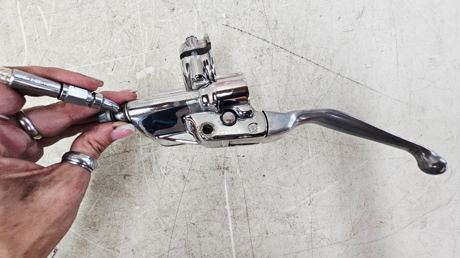 2000 HARLEY SOFTAIL DEUCE Brake Caliper Braided Hose 9/16 Chrome Master Cylinder