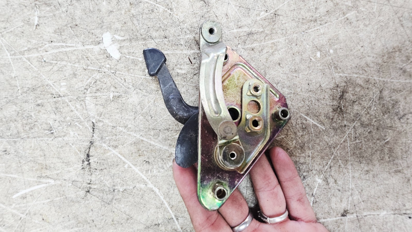 1995 HONDA GOLDWING GL1500 Windshield Height Adjustment Hardware