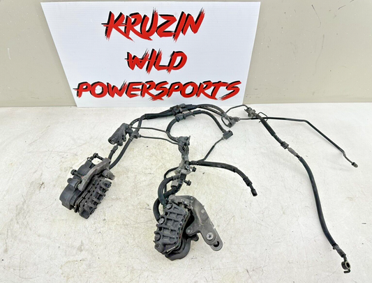 2004 Honda Goldwing GL1800 Front Right Left Brake Caliper + Hoses