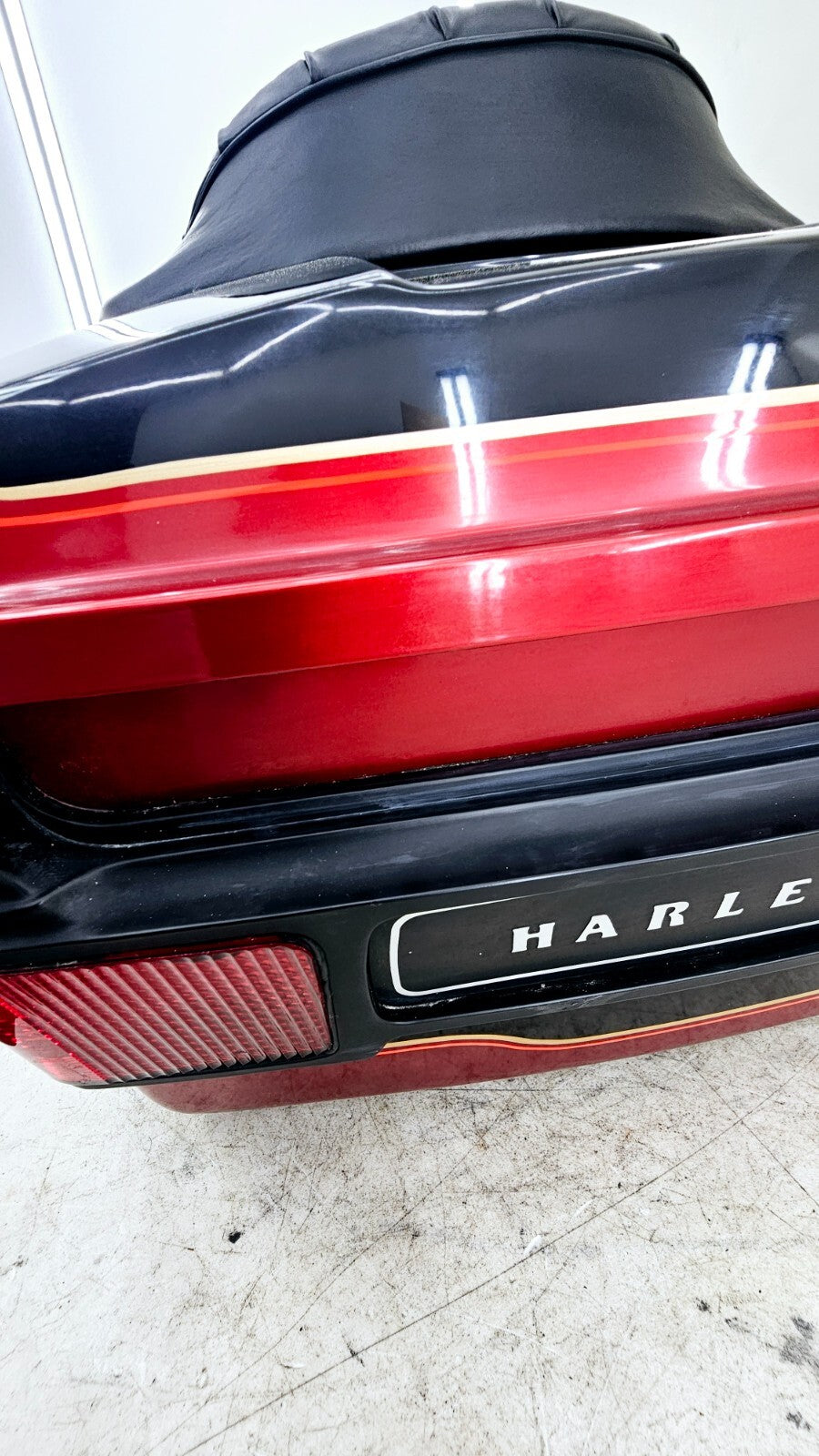 1998 HARLEY FLH ELECTRA GLIDE King Tour Pac Pack Trunk Top Box w/ Speakers Lid