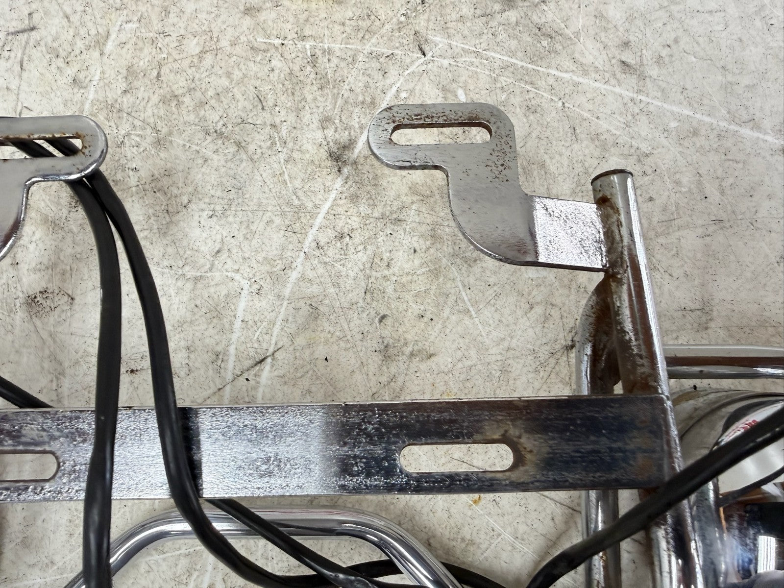 1995 HARLEY FLH ELECTRA GLIDE Rear Plate Holder Light Bar Mount Tail