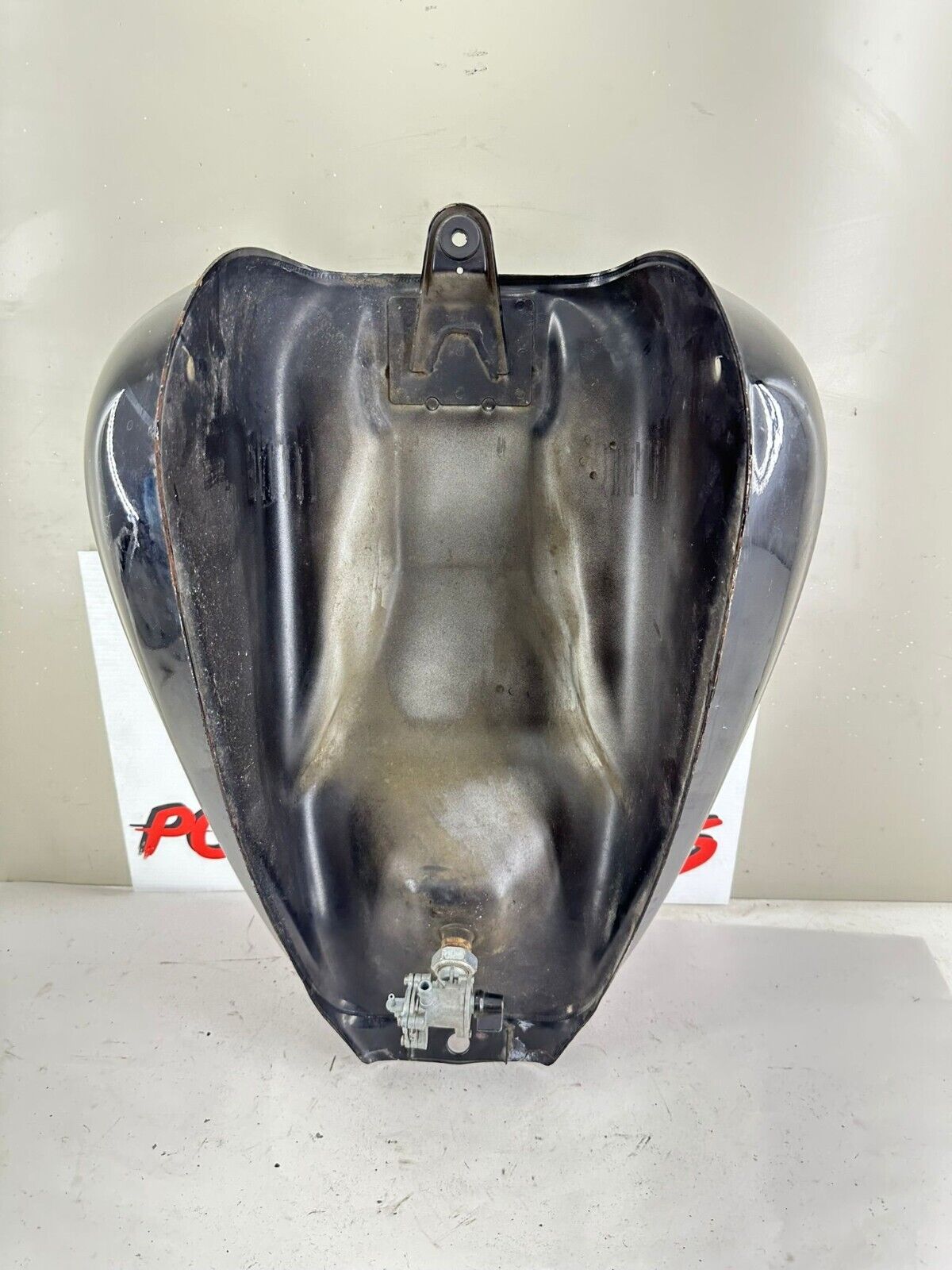 1998 HONDA VALKYRIE TOURING Gas Fuel Tank Dented