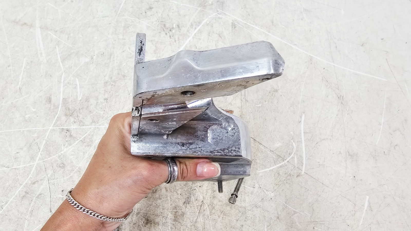 1997 HARLEY DYNA  Screamin Eagle Transmission to Engine Race Brace Arm