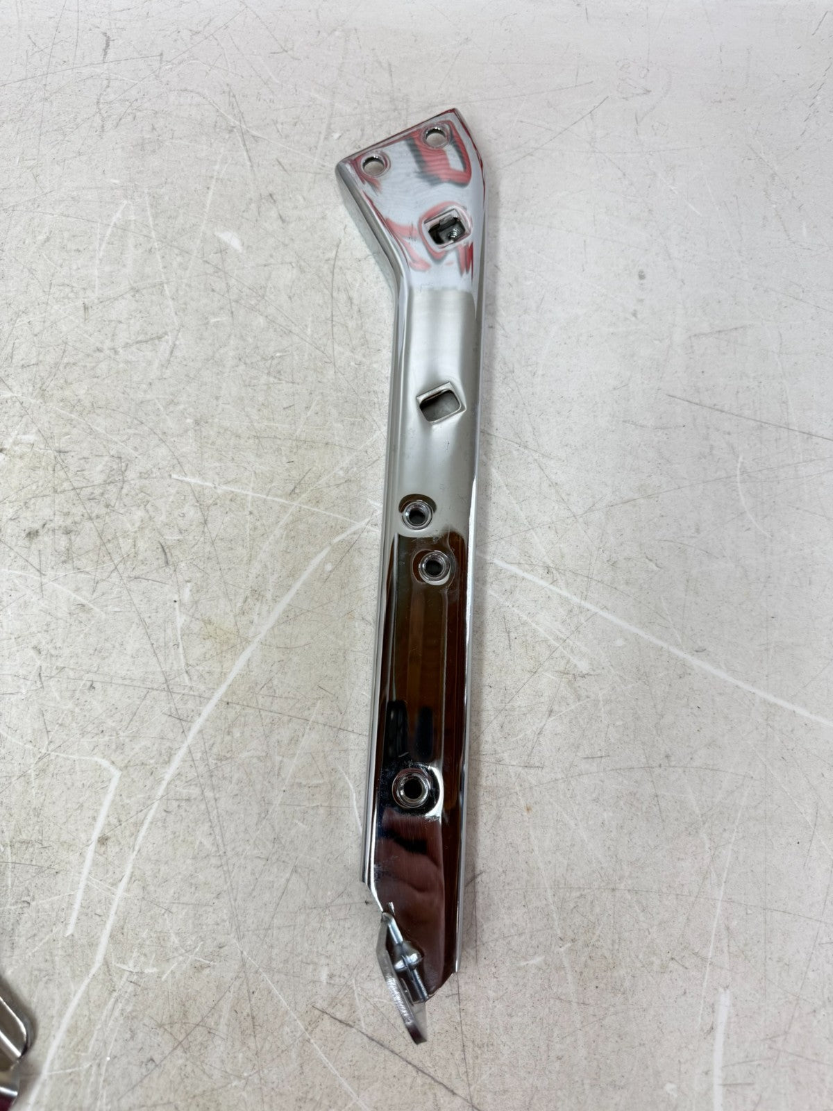 2003 HARLEY ELECTRA GLIDE Rear Fender Frame Strut Arm Bars Chrome