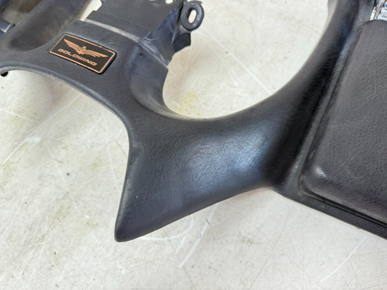 2002 Honda Goldwing GL1800 Inner Shelter Fairing Cowl Cover Housing w/ Lids