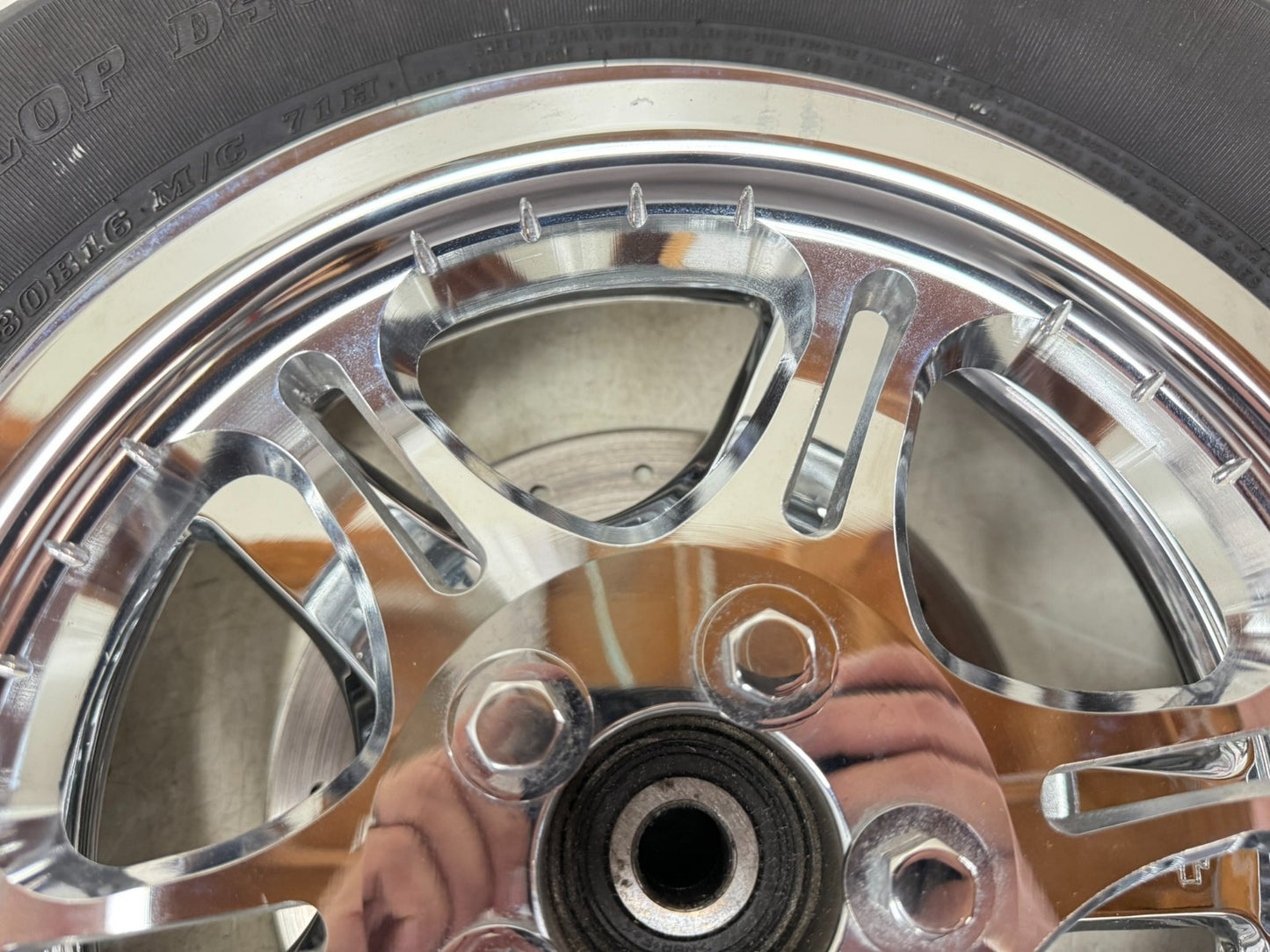 2003 HARLEY DYNA WIDE GLIDE 16" Thunder star  Rear Wheel Rim Full Chrome NICE! 
