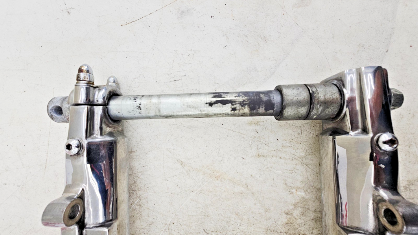 2000 HARLEY ELECTRA GLIDE Forks Triple Tree Front End Suspension