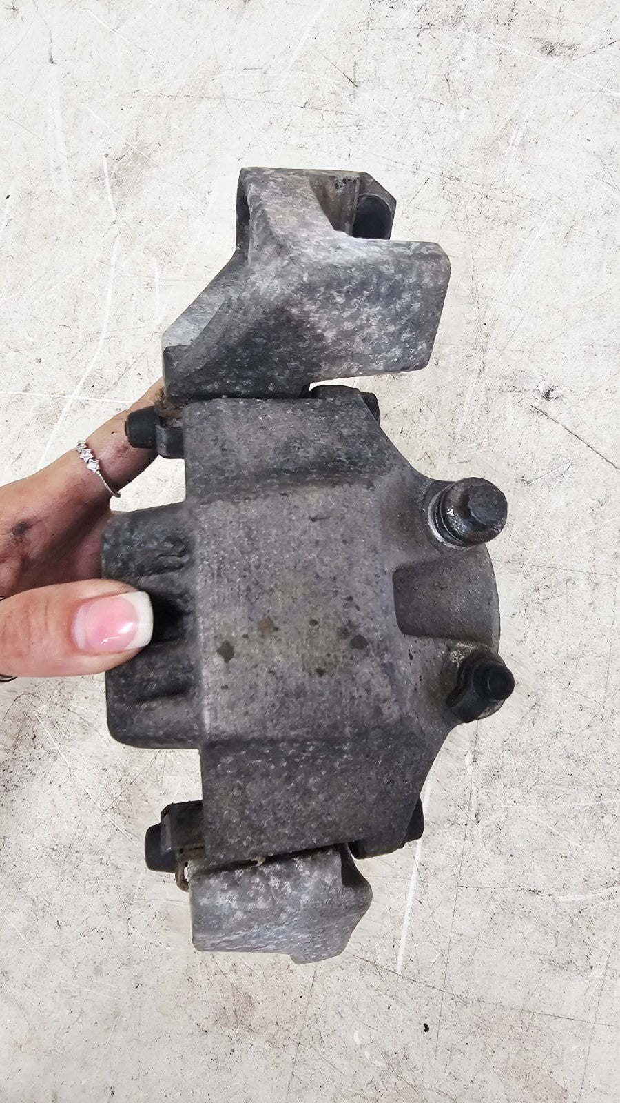 1996 HARLEY FLH ELECTRA GLIDE OEM Rear Brake Caliper w/ Mount Bracket