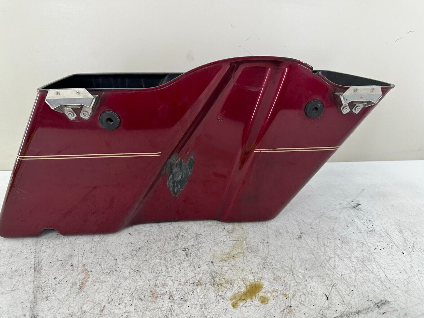 2004 HARLEY FLH ELECTRA GLIDE Left Side Saddlebag OEM HD