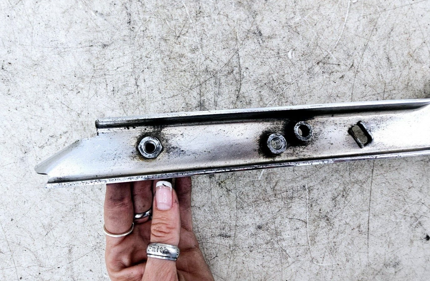 1998 HARLEY FLH ELECTRA GLIDE Chrome Saddlebag Mounting Bracket Arm Bars