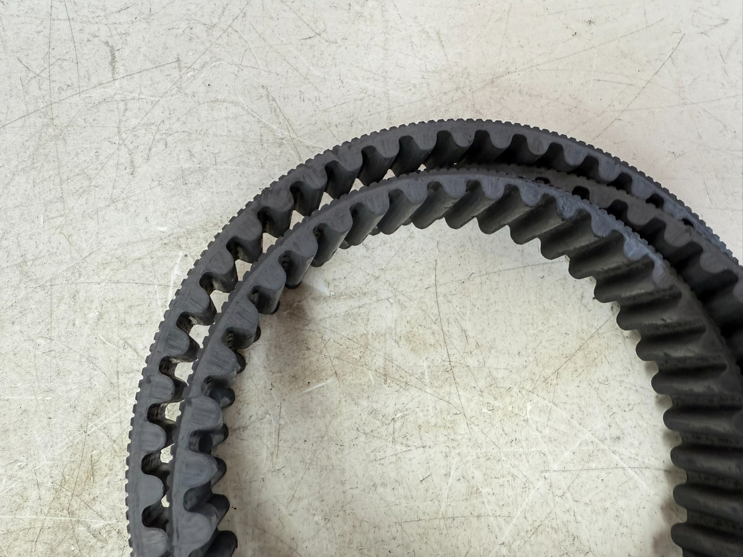 2003 HARLEY DYNA WIDE GLIDE OEM Final Drive Belt 133 Tooth