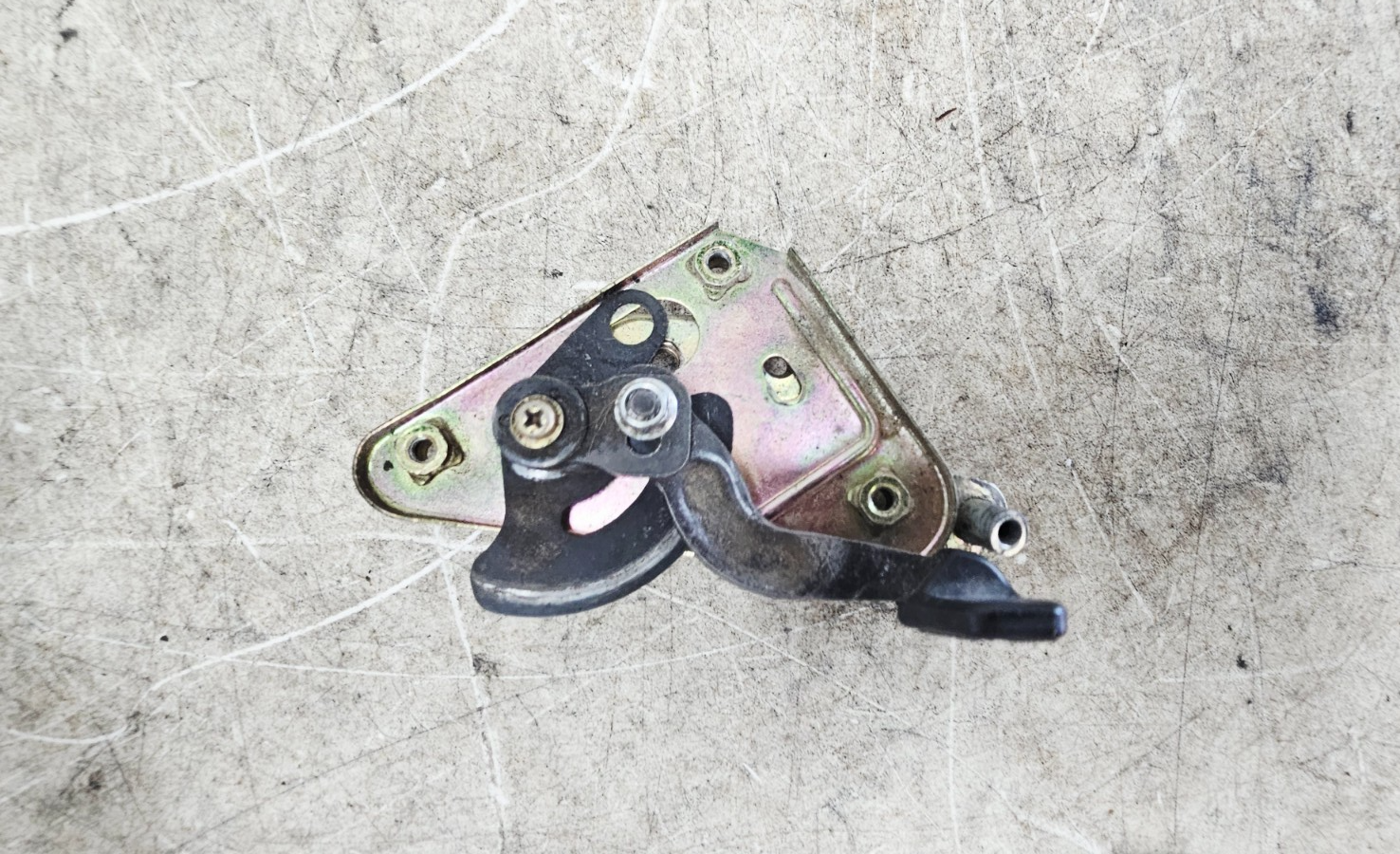 1995 HONDA GOLDWING GL1500 Windshield Height Adjustment Hardware