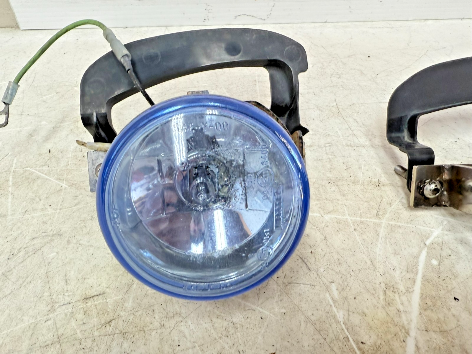 2002 Honda Goldwing GL1800 Fog Light Lamp Right Left Blue Lens w/ Mount Bracket