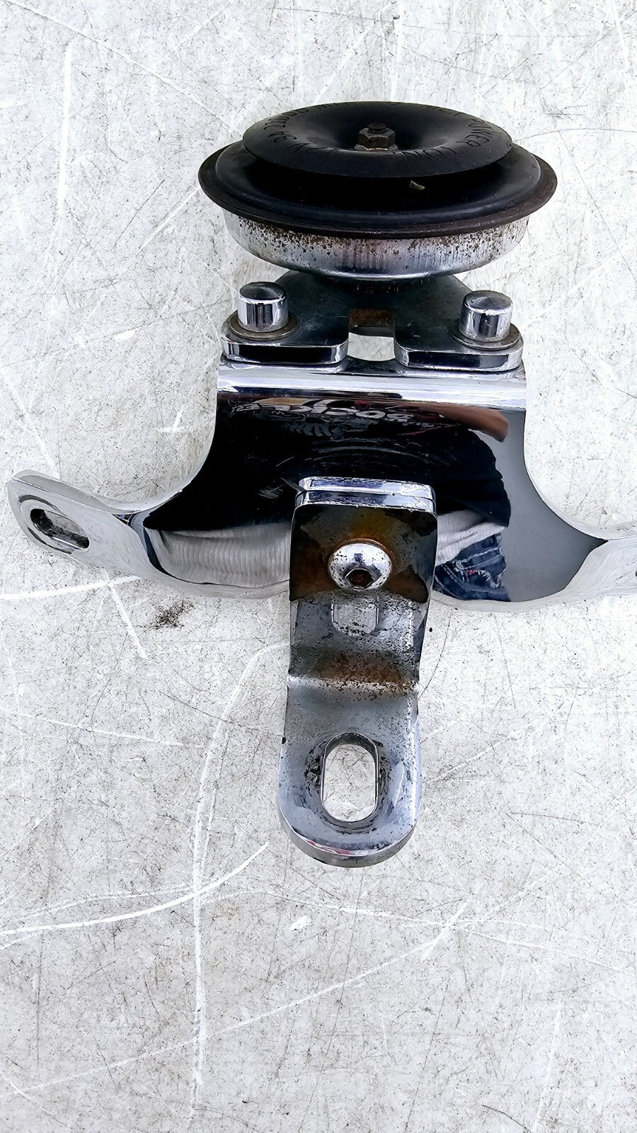 1988 HARLEY SOFTAIL Black Warning Signal Horn Mounting Bracket