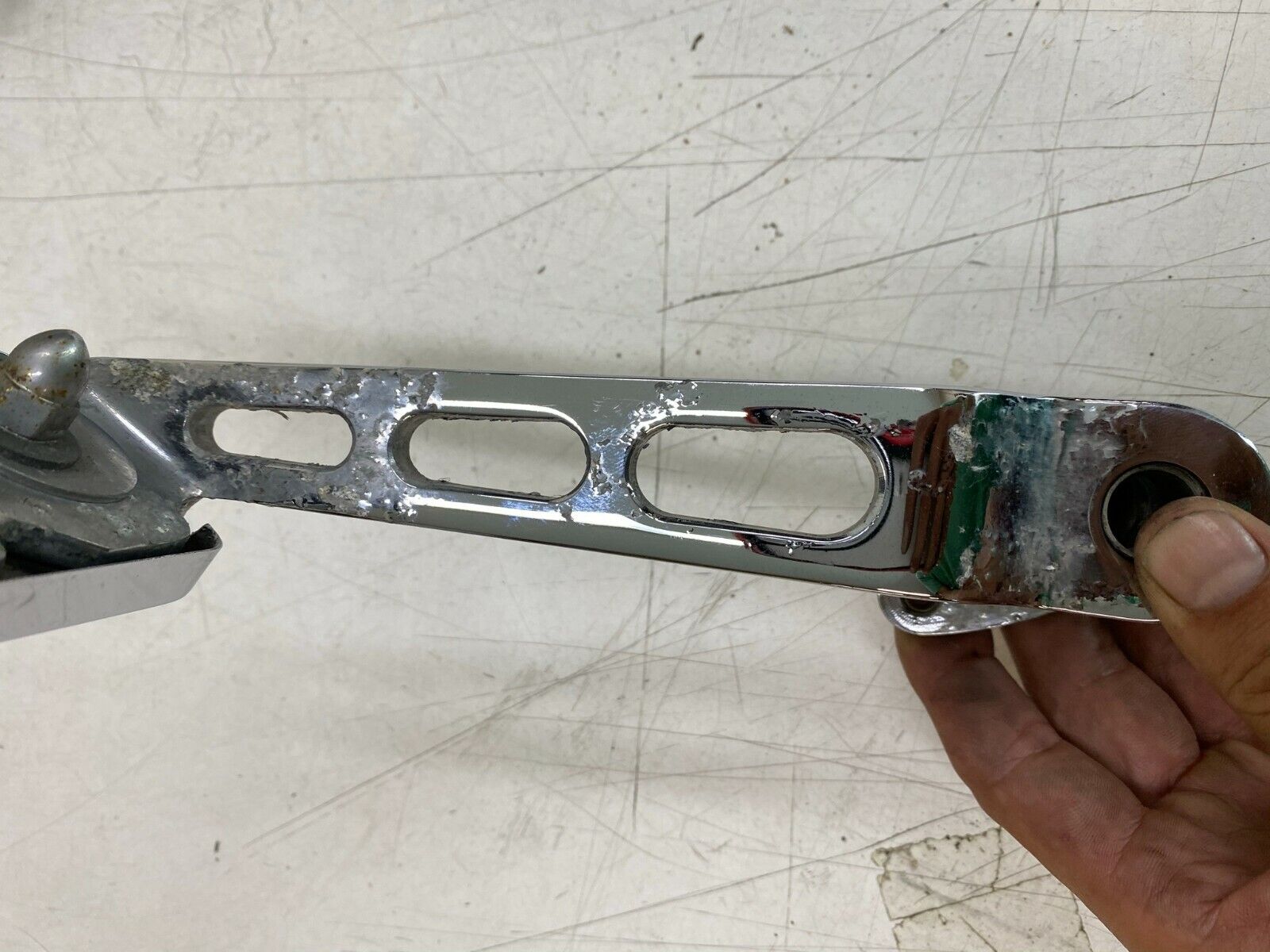 2002 HARLEY DAVIDSON FLH ELECTRA GLIDE Rear Brake Pedal Chrome