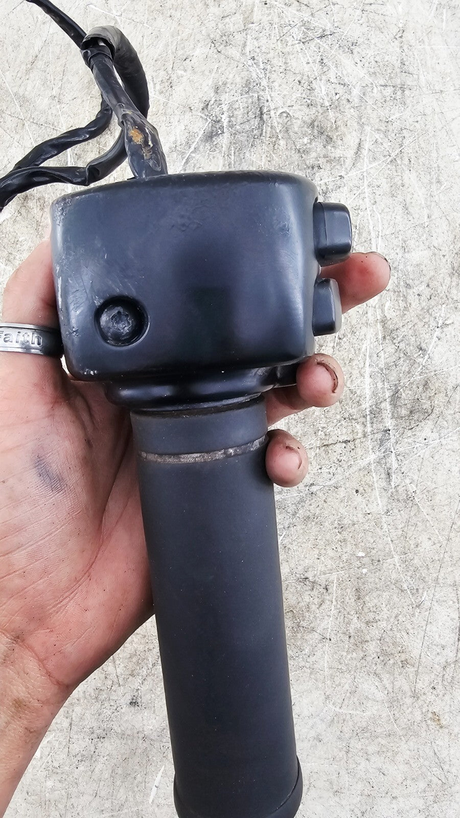 2000 Harley Davidson Sportster Left Handlebar Switch Housing Button Control Grip