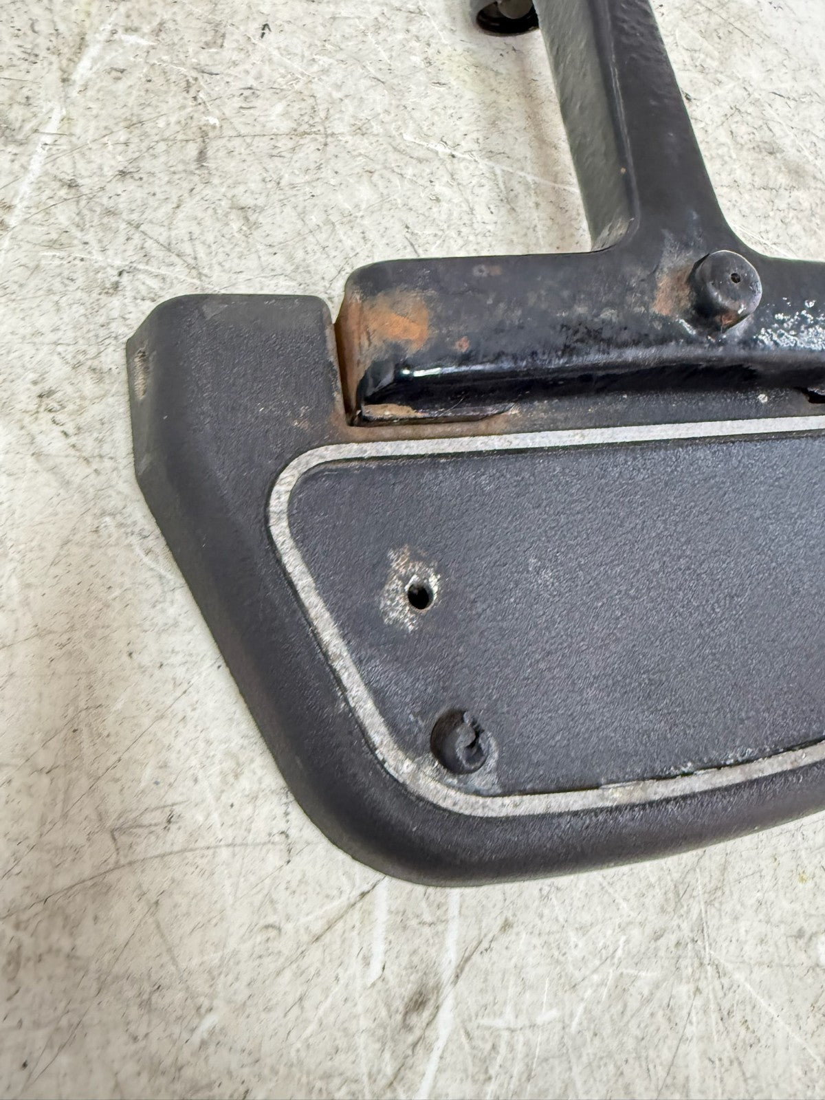 1995 HARLEY FLH ELECTRA GLIDE Passenger Floorboard Left Footrest OEM HD