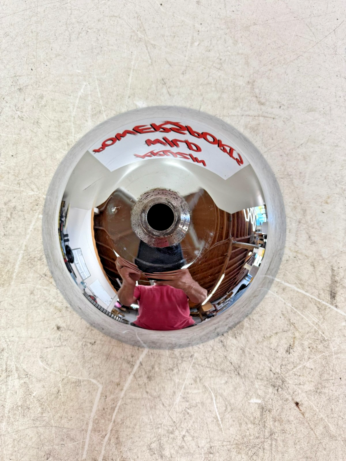 1997 HARLEY DAVIDSON SOFTAIL Front Wheel Hub Cap Center Chrome Cover