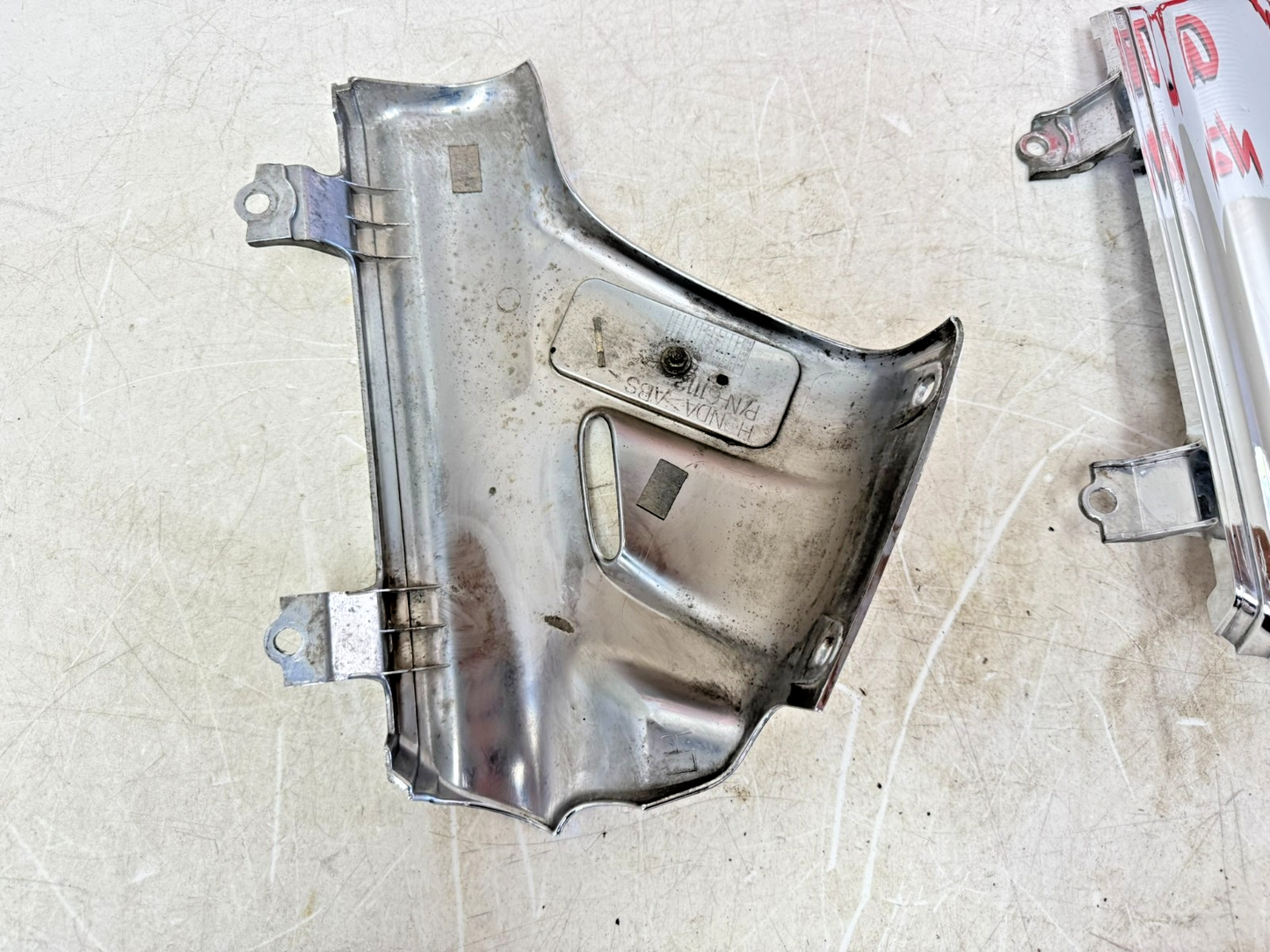 2002 Honda Goldwing GL1800 Front Fender Wheel Fork Cover Set Chrome