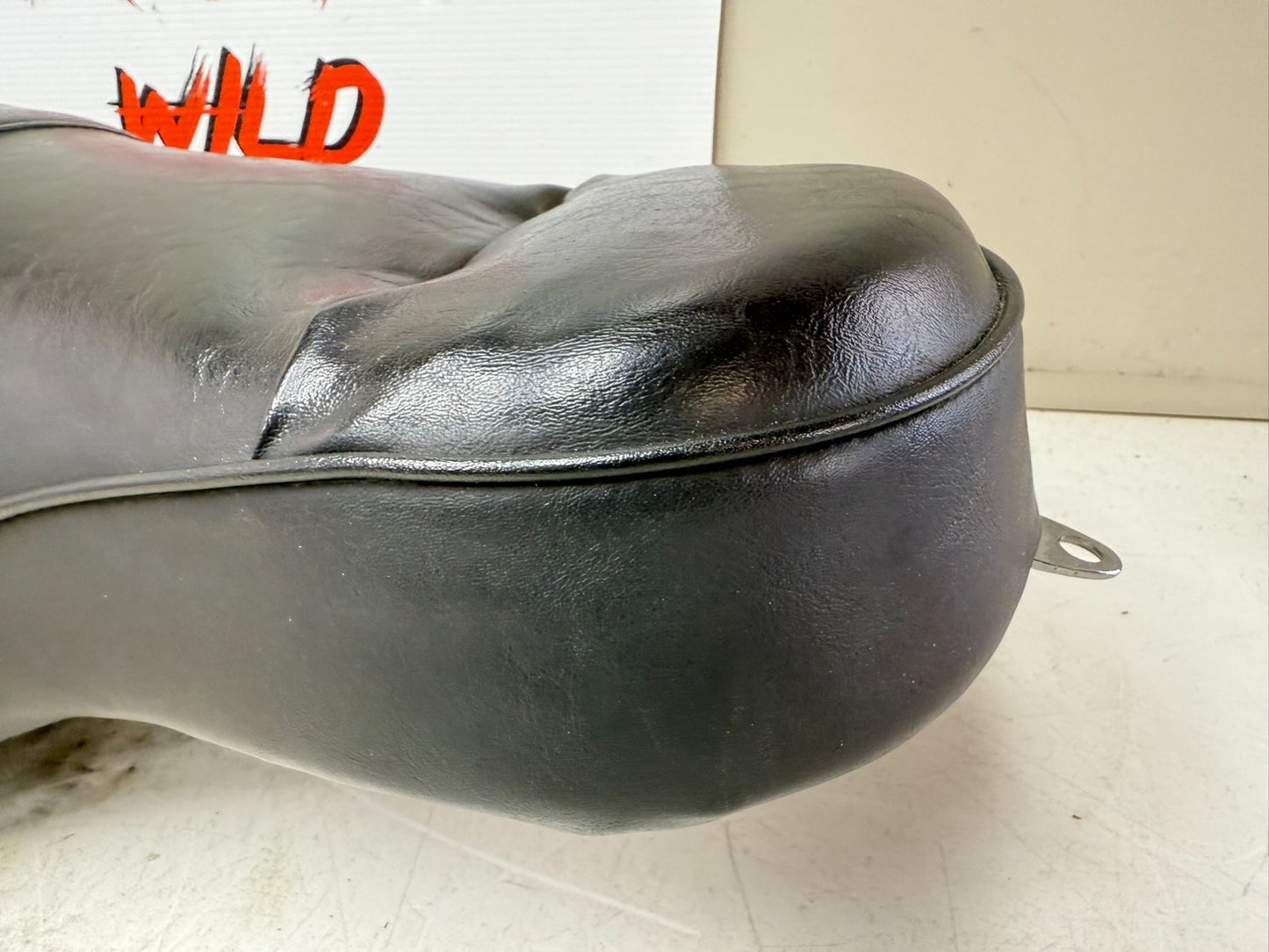 2003 HARLEY DYNA WIDE GLIDE Front Driver Passenger Seat Saddle NO RIPS HOLES