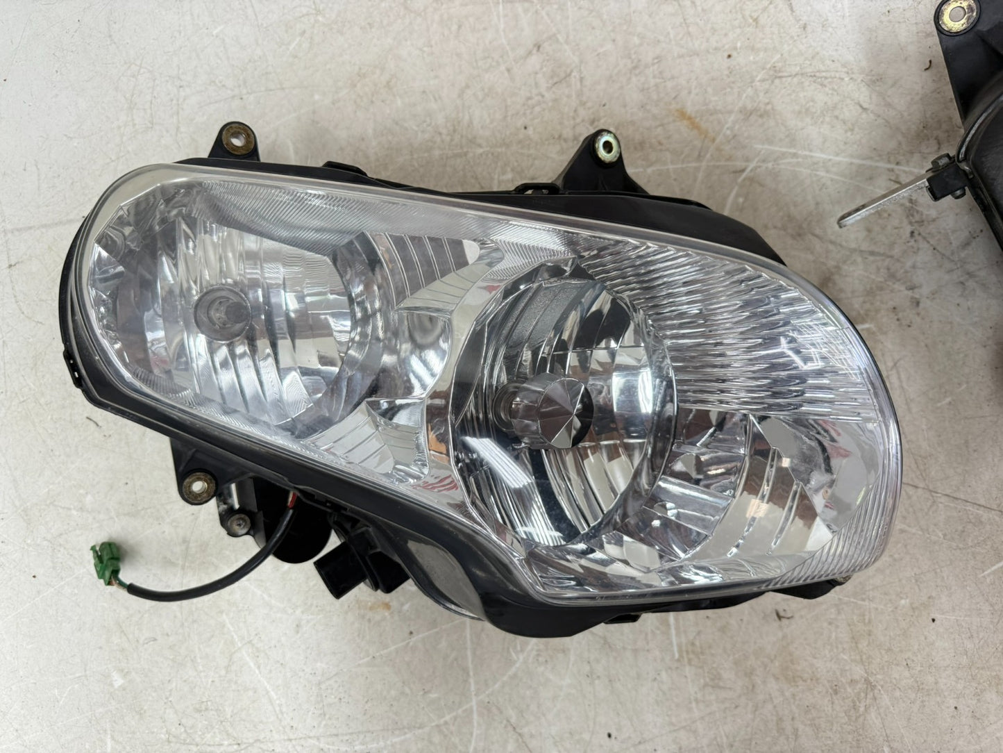 2002 Honda Goldwing GL1800 Front Headlight Left & Right Head Light Lamp