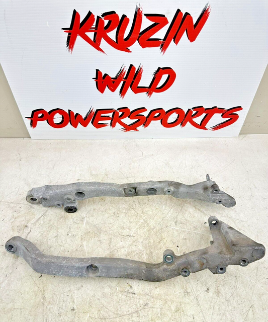 2004 Honda Goldwing GL1800 Engine Motor Mounting Bracket Bars Frame Rail