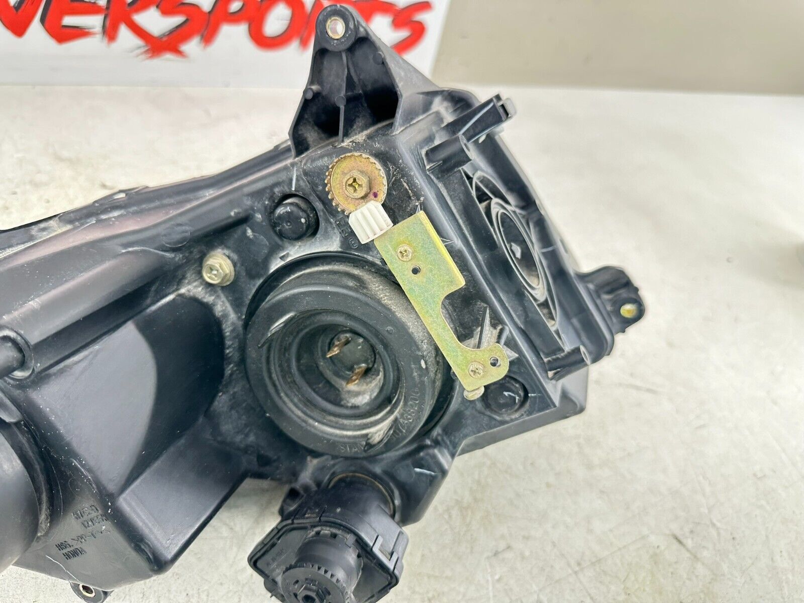 2004 Honda Goldwing GL1800 Left Headlight Housing W/ Bulbs