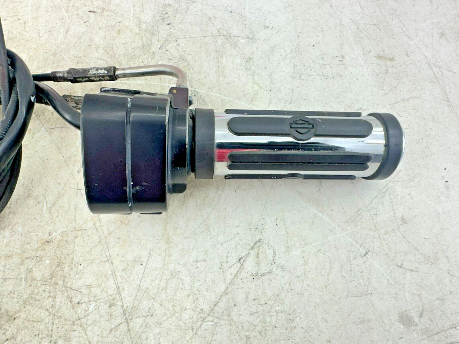 1995 HARLEY SOFTAIL OEM HD 95 Older Switch Housing W/ Buttons Cable Grips