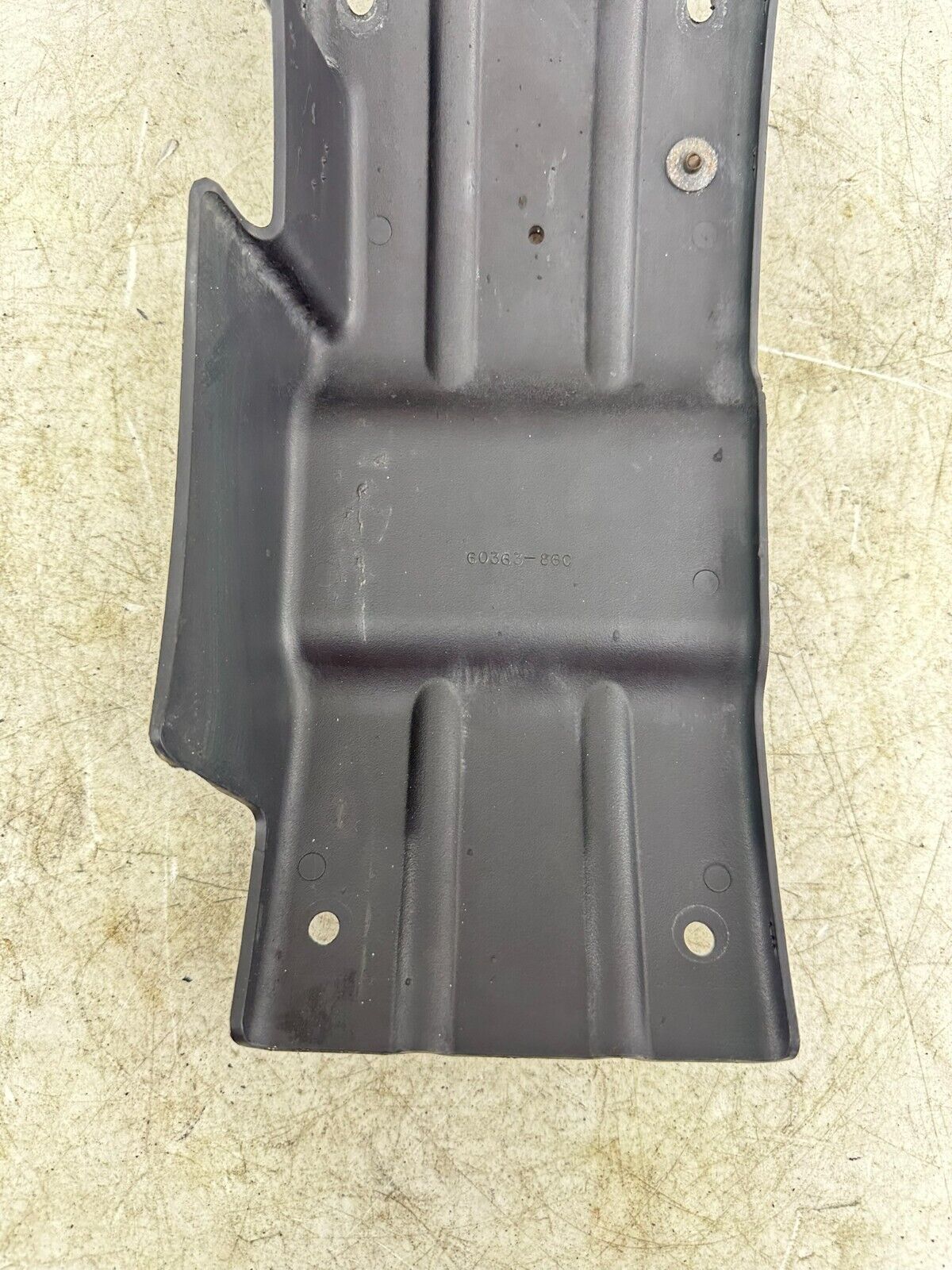 1995 HARLEY SOFTAIL OEM HD Rear Swingarm Mud Flap Filler Panel 60363-86C