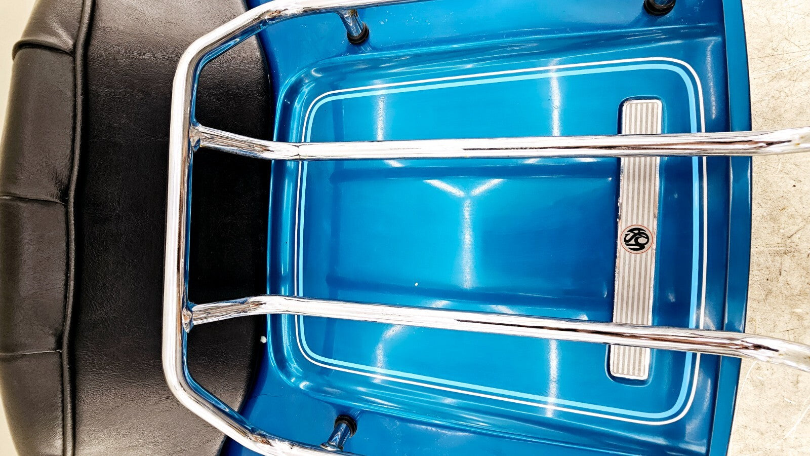 1994 HARLEY FLH ELECTRA GLIDE Trunk Tour Pack Top Box Speaker Lids Bacrest Rack