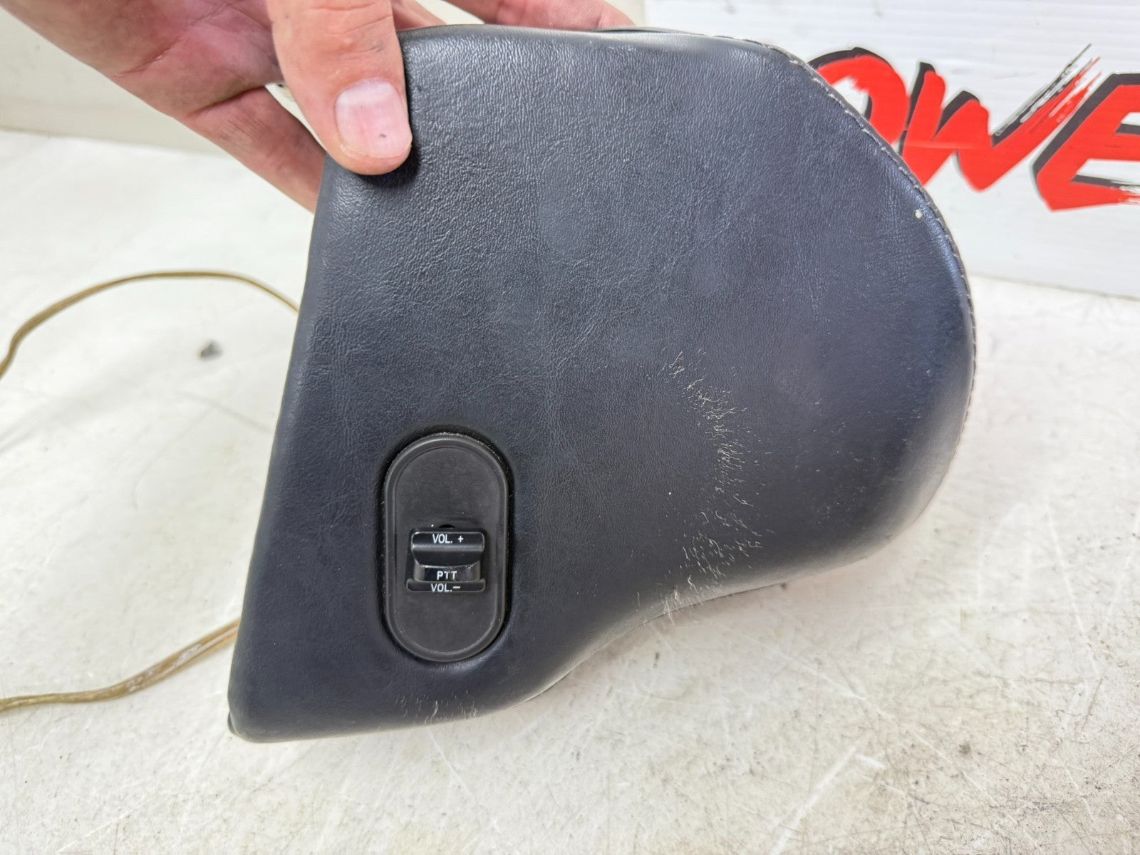 1998 HARLEY FLH ELECTRA GLIDE Rear Passenger Speaker Boxes & Speakers Jensen