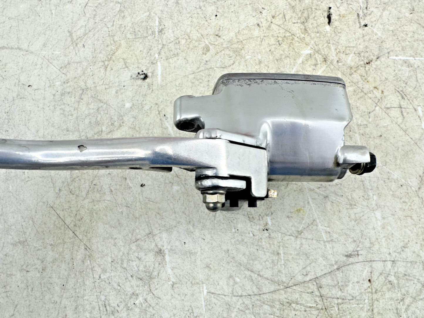 1999 HONDA VALKYRIE INTERSTATE  Front Brake Master Cylinder + Lever