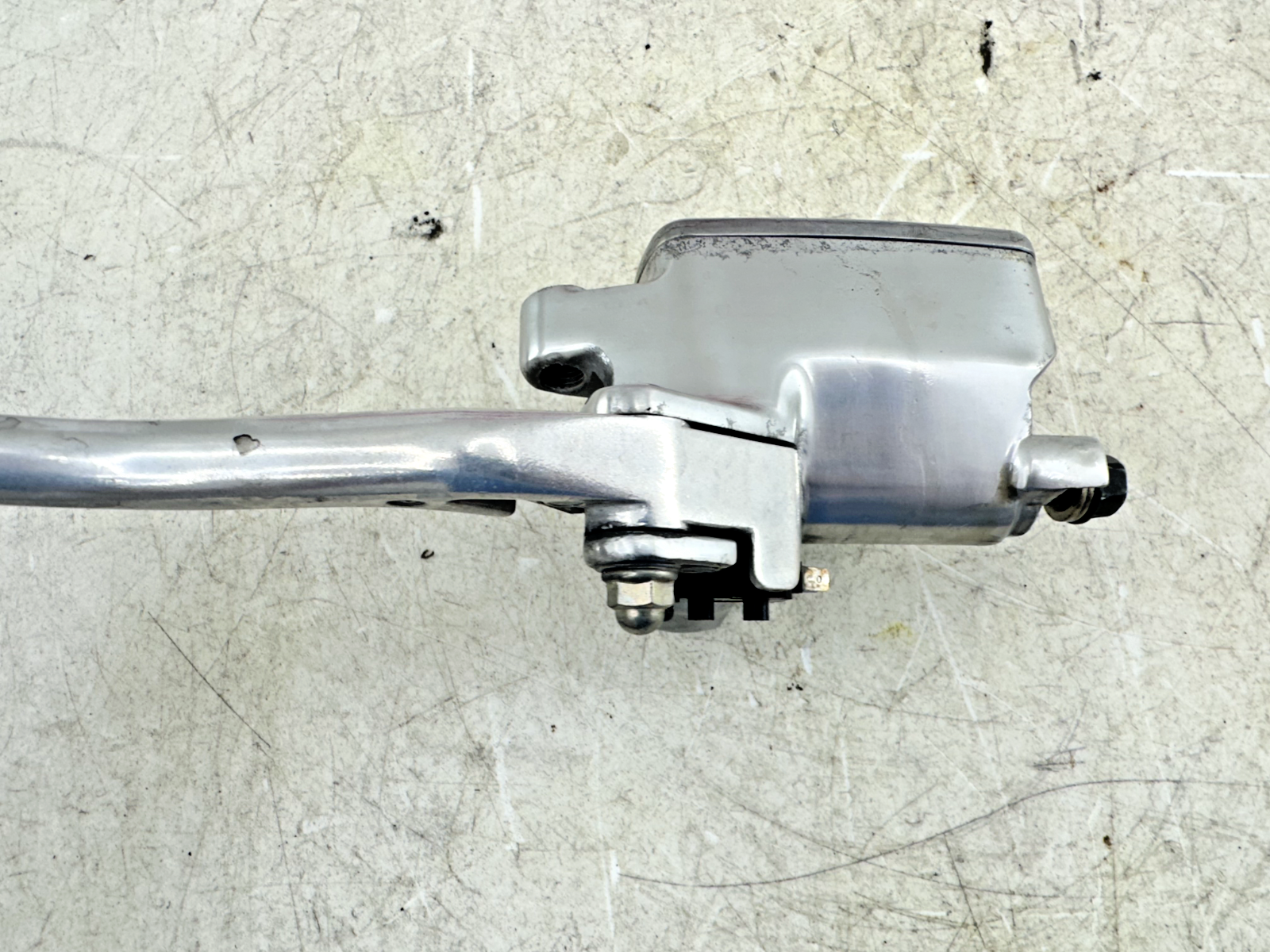 1999 HONDA VALKYRIE INTERSTATE  Front Brake Master Cylinder + Lever