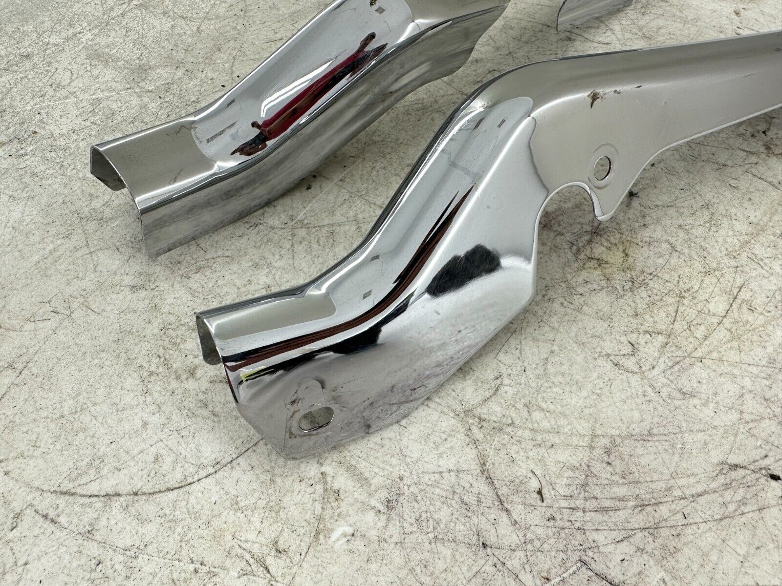 2004 HARLEY FLH ELECTRA GLIDE Chrome Rear Frame Strut Arm Covers