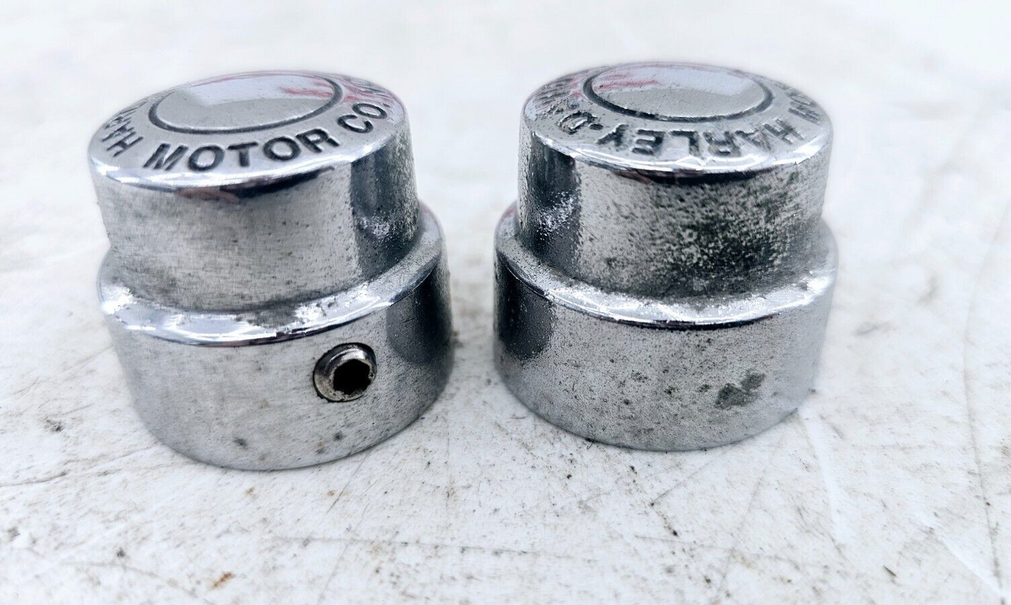 1997 HARLEY SOFTAIL Front Axle Covers Right Left OEM HD Genuine