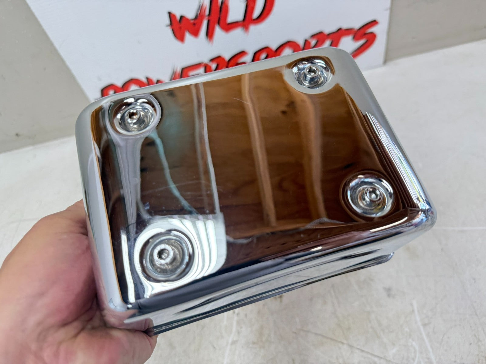 2003 HARLEY DYNA WIDE GLIDE Electrical Box Carrier & Chrome Cover