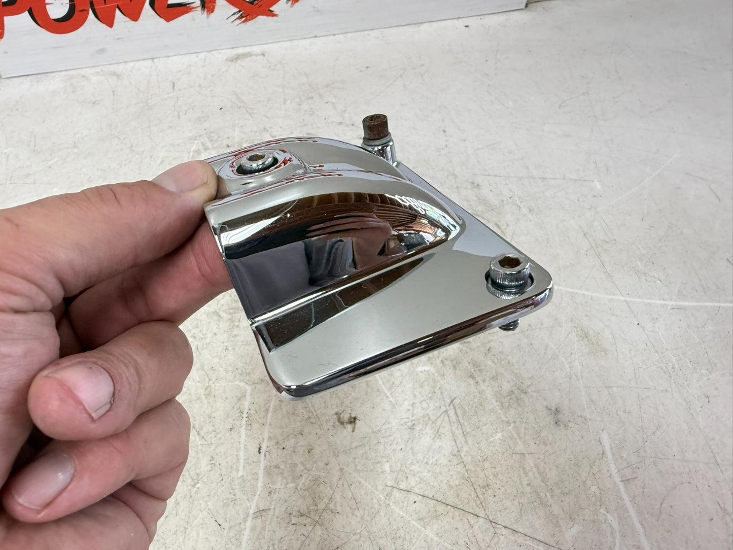 2003 HARLEY DYNA WIDE GLIDE Chrome Transmission Oil Line Housing  Cover 37183-99
