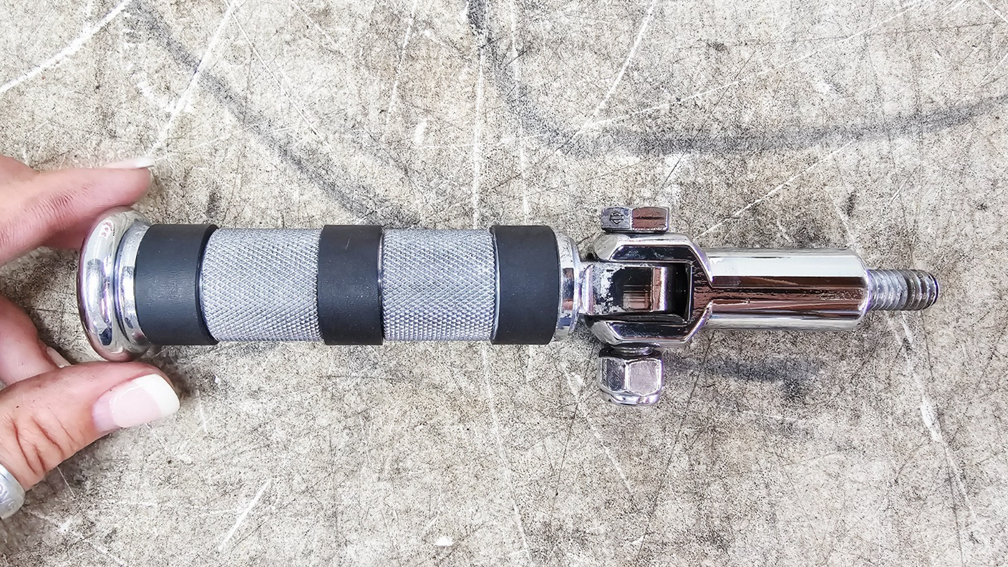 2003 HARLEY SOFTAIL DEUCE Chrome Passenger Billet Foot Peg Footpeg Footrests