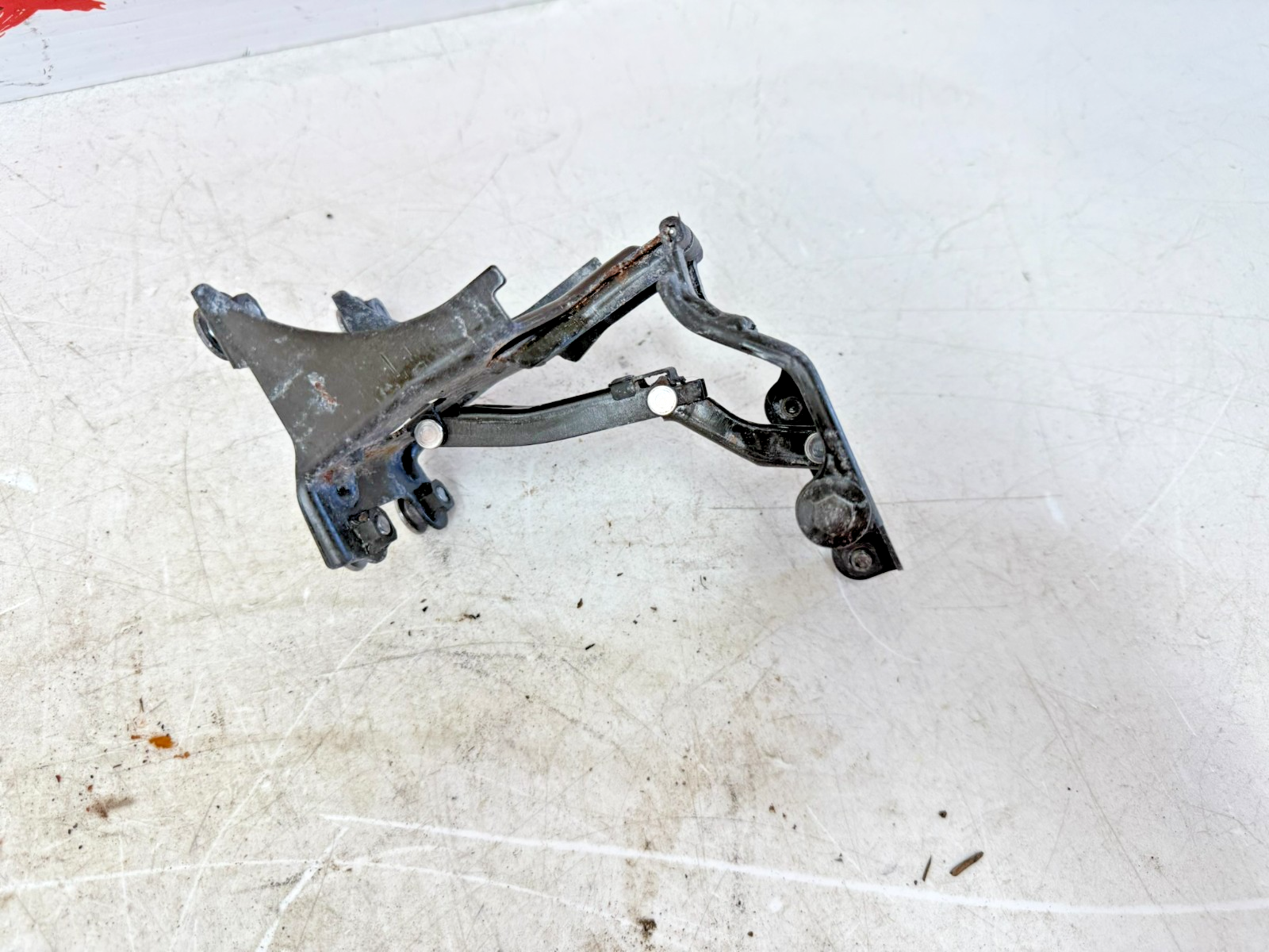 2002 Honda Goldwing GL1800 Rear Trunk Lid Hinge Right & Left Hinges