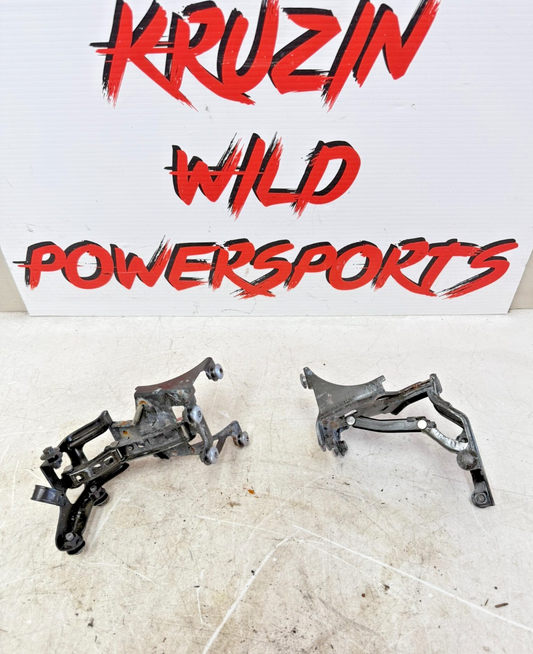 2002 Honda Goldwing GL1800 Rear Trunk Lid Hinge Right & Left Hinges