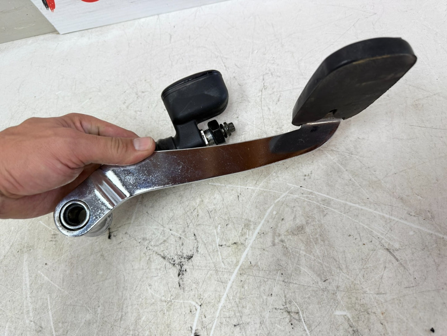 2003 HARLEY ELECTRA GLIDE Rear Brake Master Cylinder & Pedal