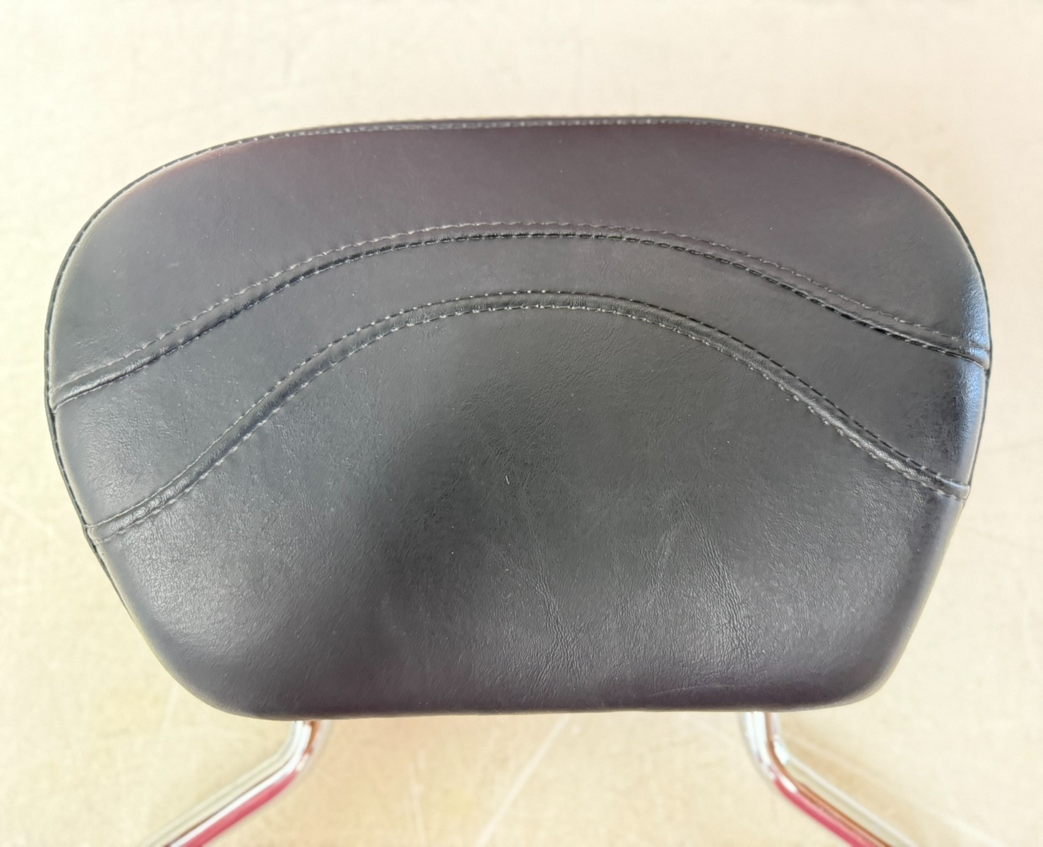 1998 HARLEY FLH ROADKING Detachable Sissy Bar Passenger Backrest Pad
