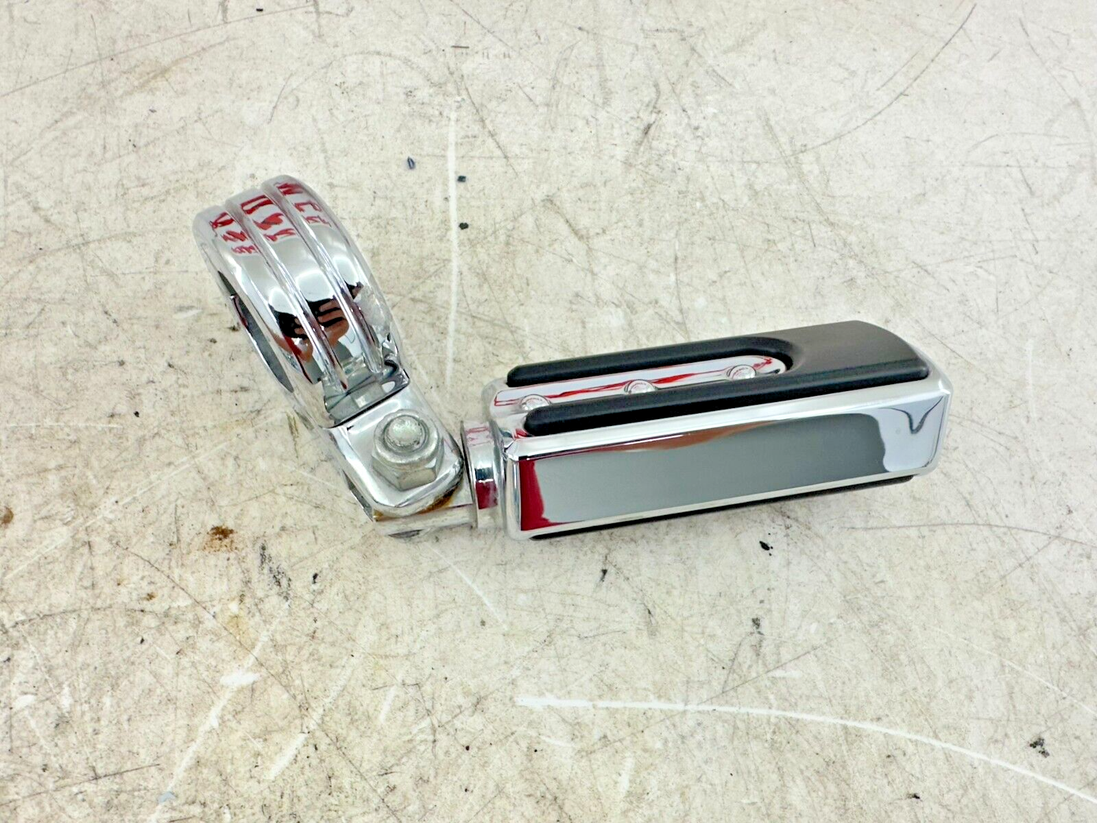 2007 Harley Electra Glide CVO Chrome Airflow Highway Crash Bar Pegs Foot Rest