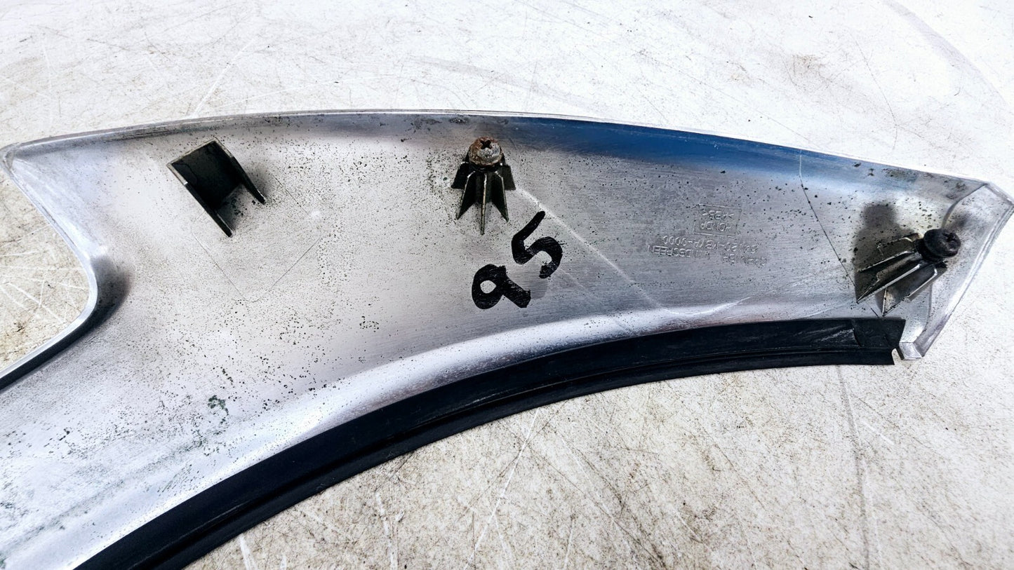 1999 HONDA VALKYRIE INTERSTATE Windshield Wind Screen Trim Cover 64120-MBYA-0000