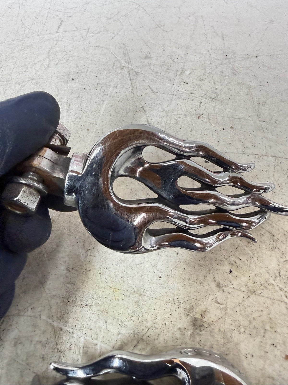 1993 HARLEY DYNA Wide Glide Chrome Flame Front Rear Foot Pegs Foot Rest